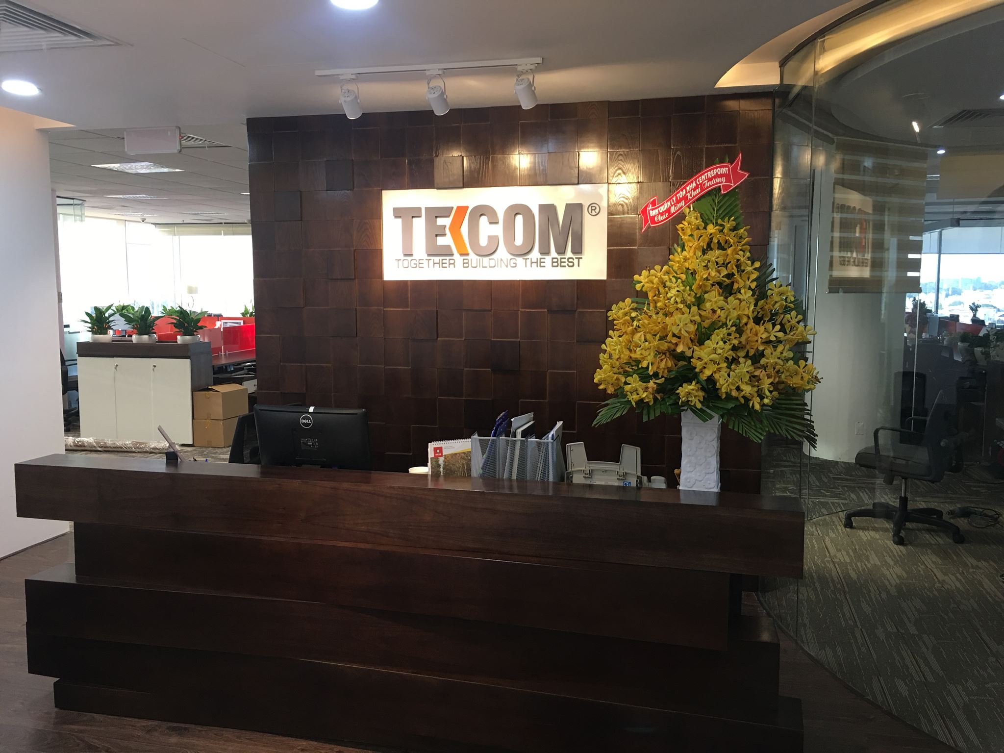 Gia công văn phòng Tekcom